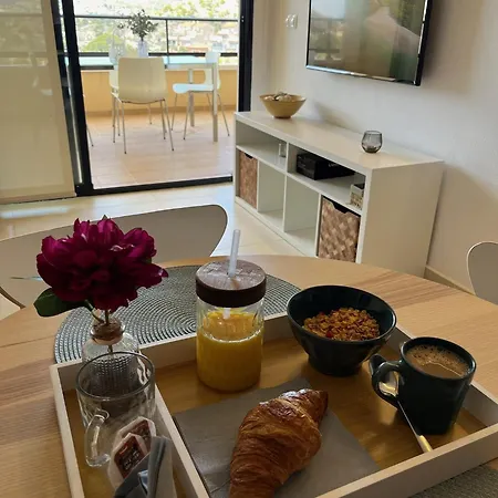 Apartment Paradise By E&j